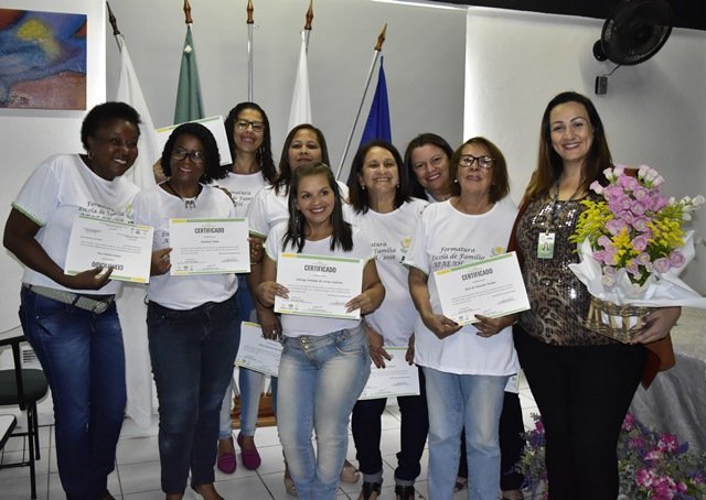 APAE-BH realiza a Formatura da Escola de Família