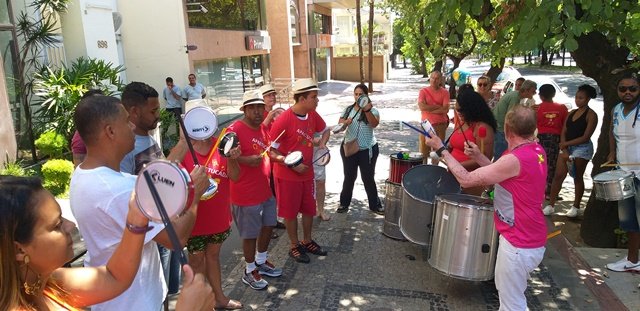 Clima de Carnaval já toma conta da APAE-BH e ensaios dão uma deixa do que vem por aí